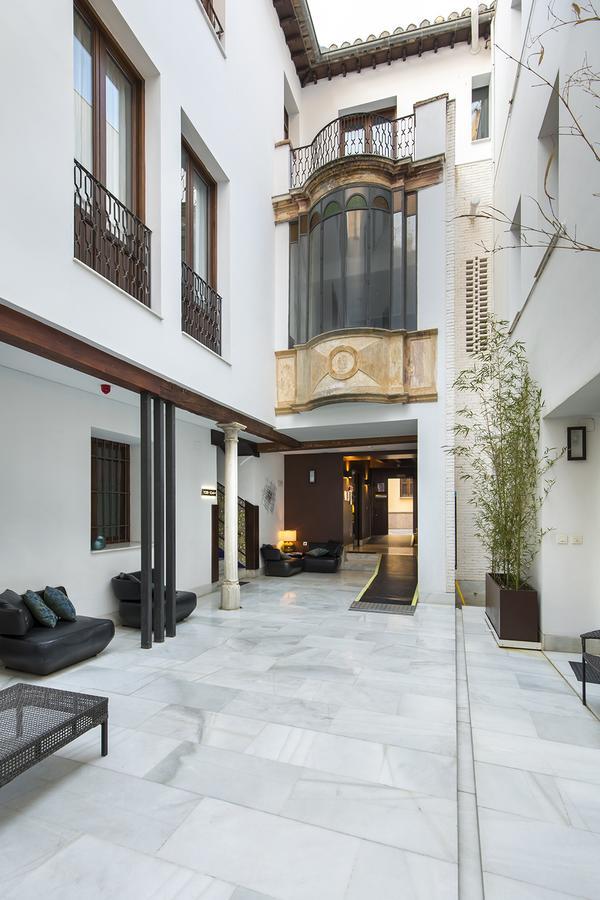 Elvira Suites Granada Exterior foto