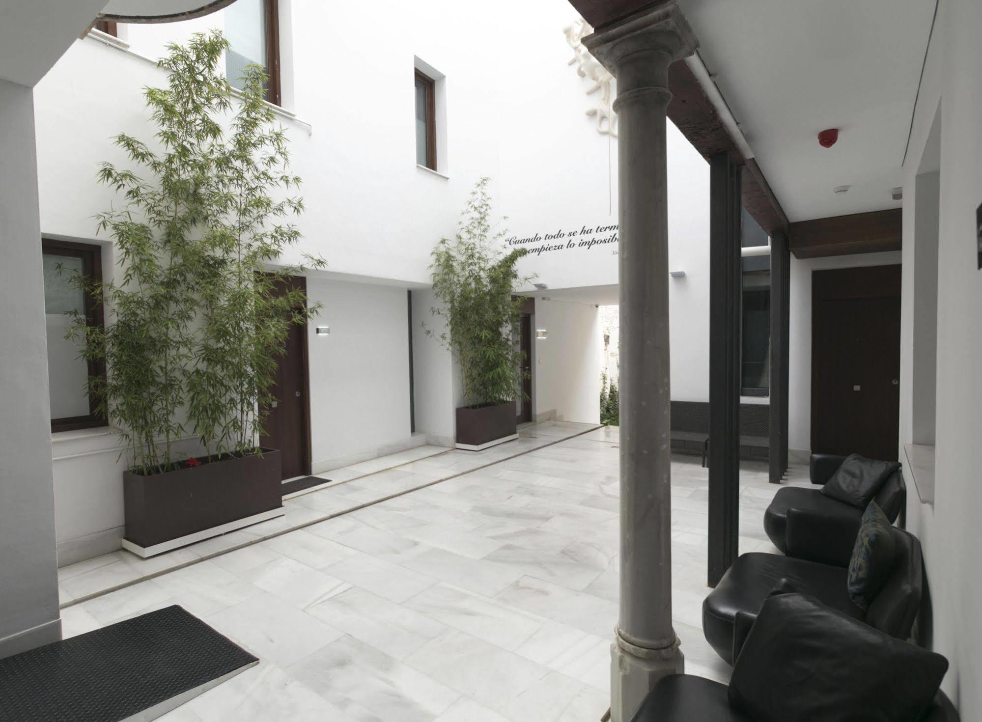 Elvira Suites Granada Exterior foto